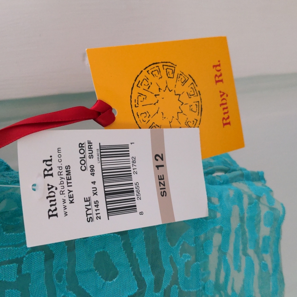 Two-Piece Tank & Blouse - new with tags! - Picture 3 of 6